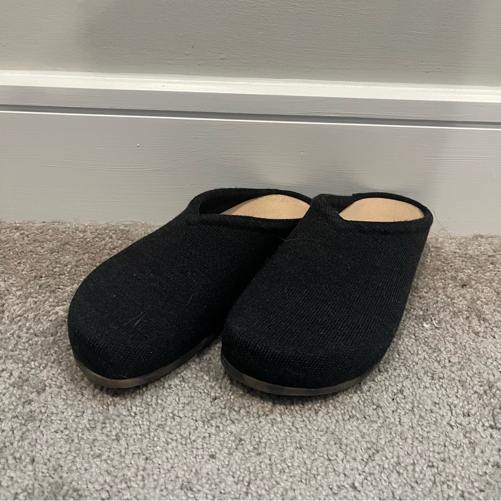 Rothy’s clogs